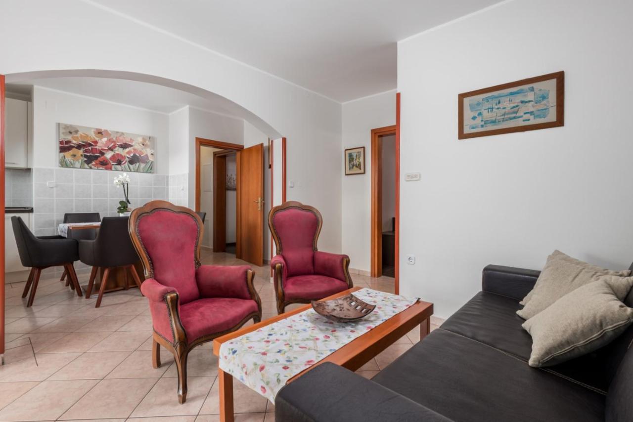Apartments Eda Baška Екстериор снимка