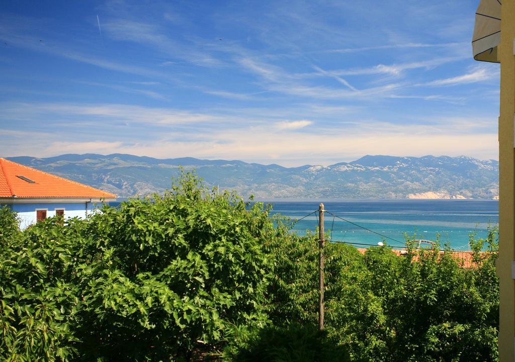 Apartments Eda Baška Екстериор снимка